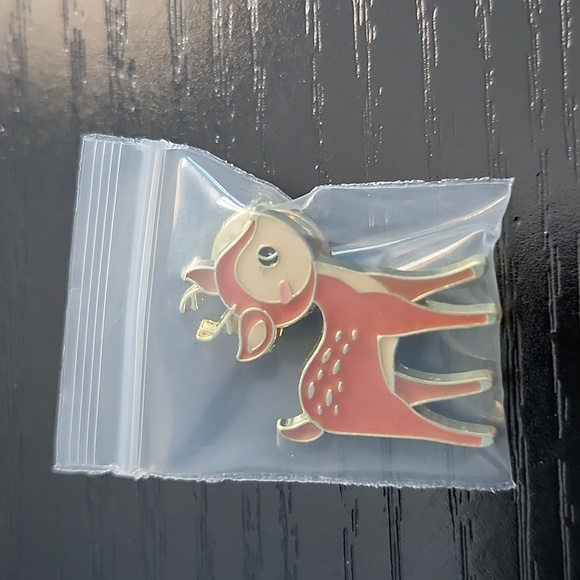 Baby Deer Enamel Pin - Picture 3 of 3